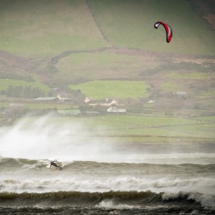 Luck of the Irish! 30+ knots at #BrandonBay #Ireland Rider: Lucas Machowski. Photo by @m83w