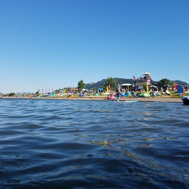 We're hanging out at KB4C this weekend! Everybody is fully lapped out and the auction is about to begin! Help us support the event! 40% of all new subscriber orders go to Kiteboarding 4 Cancer! Enter Tkb40 at checkout and select KB4C.