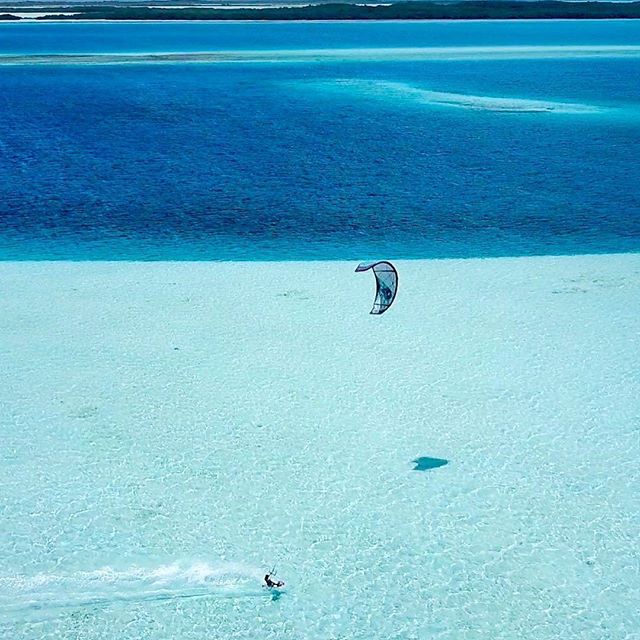 @brunakajiya basking in blues. 
Photo: @alexac21