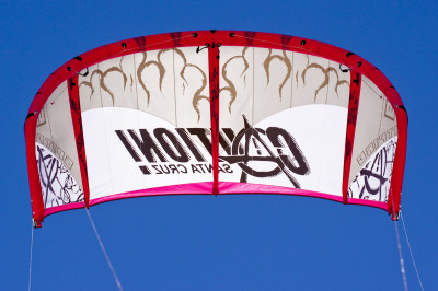 Caution 2011 Spitfire Analyze This Kite Review