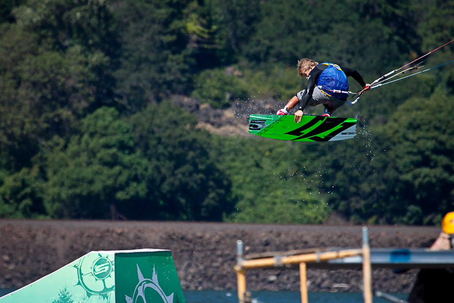 2012 Ro Sham Throwdown Winner Sam Light. Photo Paul Lang