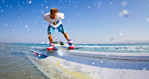 NEWS: Pro Rider James Boulding joins Cabrinha.