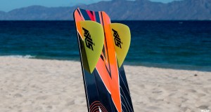 AXIS-VANGUARD-2014-GEAR-REVIEW-05-FINS