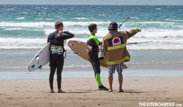 Photographer Alexis Rovira gives the young guns some direction. 
