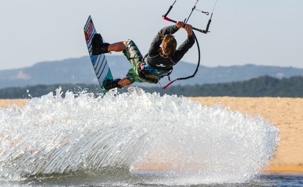 JN-PHOTO COURTESY JN KITES_BR_splash